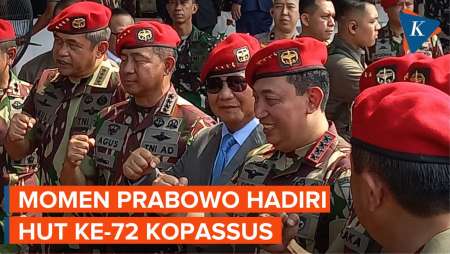 Momen Prabowo Gunakan Baret Merah Saat Hadiri HUT ke-72 Kopassus
