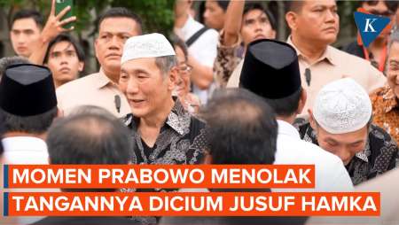 Reaksi Prabowo saat Jusuf Hamka Hendak Mencium Tangannya