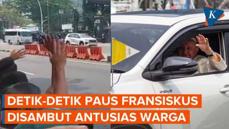 Detik-detik Paus Fransiskus Tiba di Kedubes Vatikan, Warga Lambaikan Tangan dan Teriak 