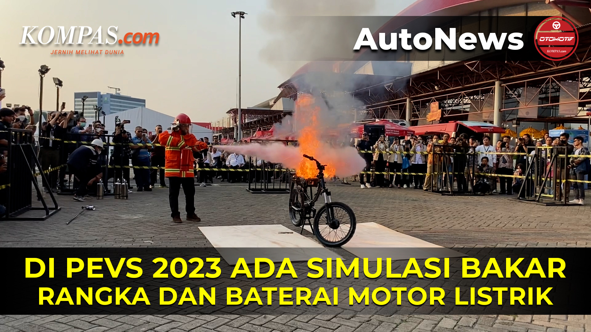 Simulasi Bakar Rangka dan Baterai Motor Listrik di PEVS 2023