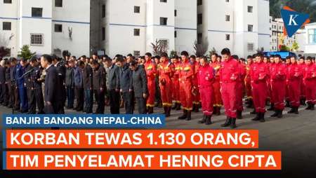 Momen Hening Cipta Di Lokasi Banjir Nepal-China, Korban Tewas Capai 1.130 Orang 