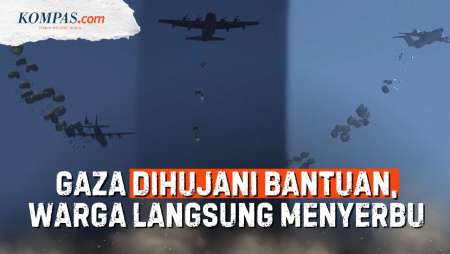 Detik-detik Bantuan dari Pesawat Kargo Hujani Gaza, Langsung Diserbu Warga