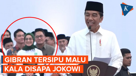 Momen Gibran Malu-malu Disapa Presiden ‘Walikota yang Saya Cintai’