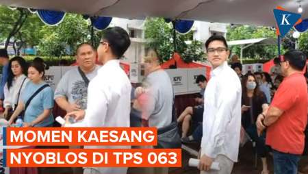 Momen Kaesang Nyoblos di TPS 063 Apartemen Taman Rasuna