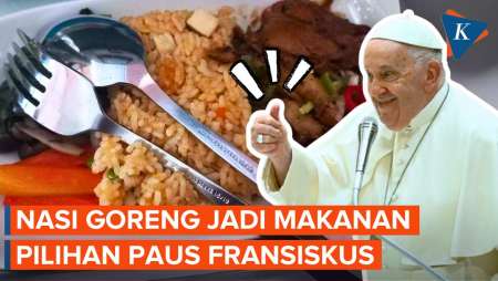 Paus Fransiskus Pilih Menu Nasi Goreng Saat Naik Garuda ke Papua Nugini