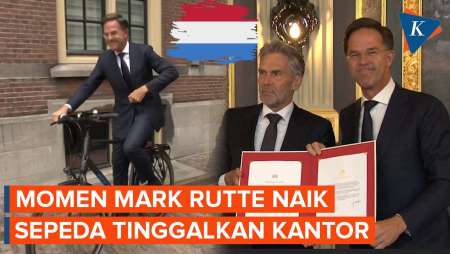 Mark Rutte Tinggalkan Kantor PM Belanda Pakai Sepeda Usai Lengser