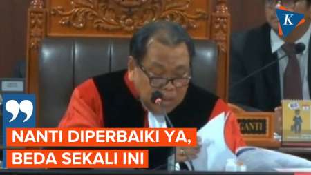 Hakim MK Soroti Perbedaan Tanda Tangan Surya Paloh di KTP…