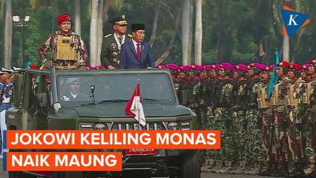 Momen Jokowi Naik Maung Periksa Kesiapan Pasukan di HUT Ke-79 TNI