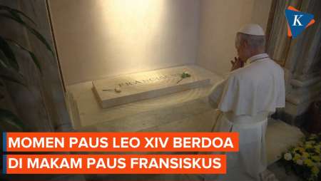 Momen Paus Leo XIV Berdoa di Makam Paus Fransiskus