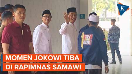 Tiba di Konsolidasi Relawan Samawi, Jokowi Disambut Qasidah dan Shalawat