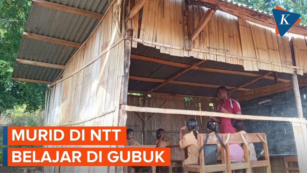 Kisah Murid SDN Kepiketik NTT Belajar di Gubuk Reyot