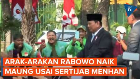 Momen Prabowo Naik Maung ke Istana Usai Sertijab Menhan