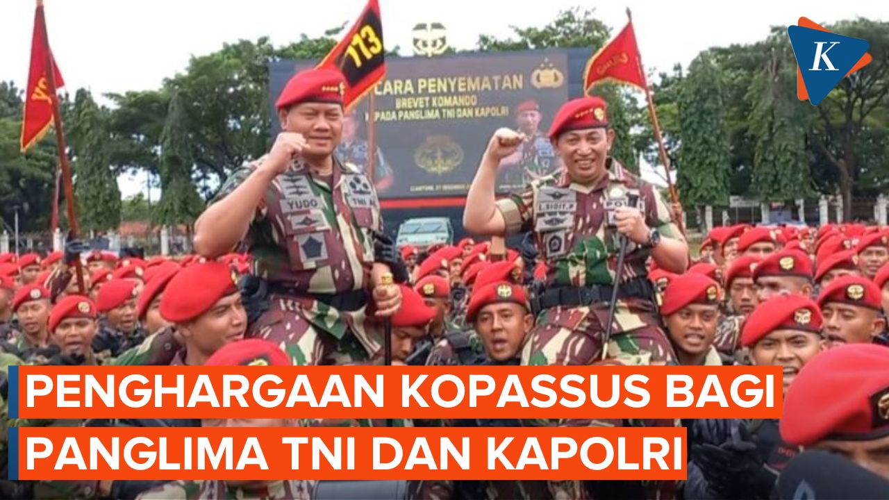 Panglima TNI Yudo Margono dan Kapolri Listyo Sigit Dapat Brevet Kopassus dan Baret Merah