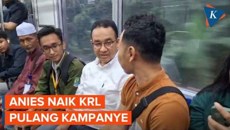 Anies Pilih Naik KRL Saat Pulang Kampanye Hari Pertama dari Bogor