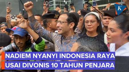 Nadiem Menangis Nyanyi Indonesia Raya Bareng Massa Gojek, Usai Divonis 10 Tahun Penjara