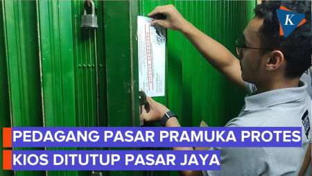 Pedagang Pasar Pramuka Protes Sejumlah Kios Disegel, Kompak Tutup Toko