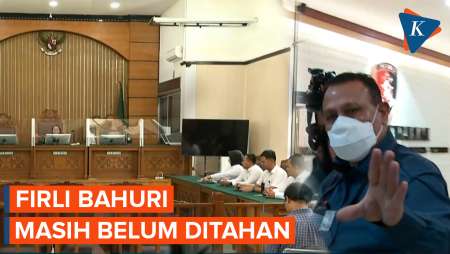 Firli Bahuri Tak Ditahan Usai 11 Jam Diperiksa di Bareskrim…