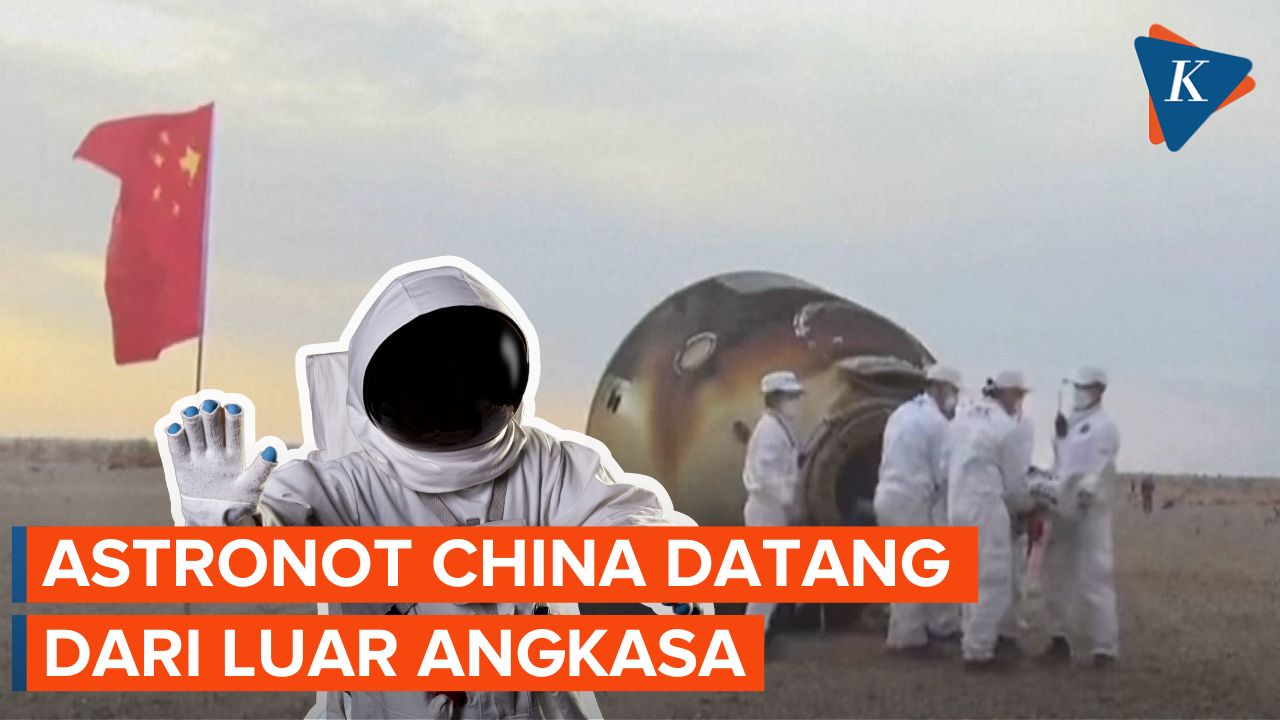 Detik-detik Astronot China Pulang ke Bumi