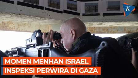 Naik Tank dan Kenakan Rompi, Yoav Gallant Pantau Gaza dari Pos Sniper