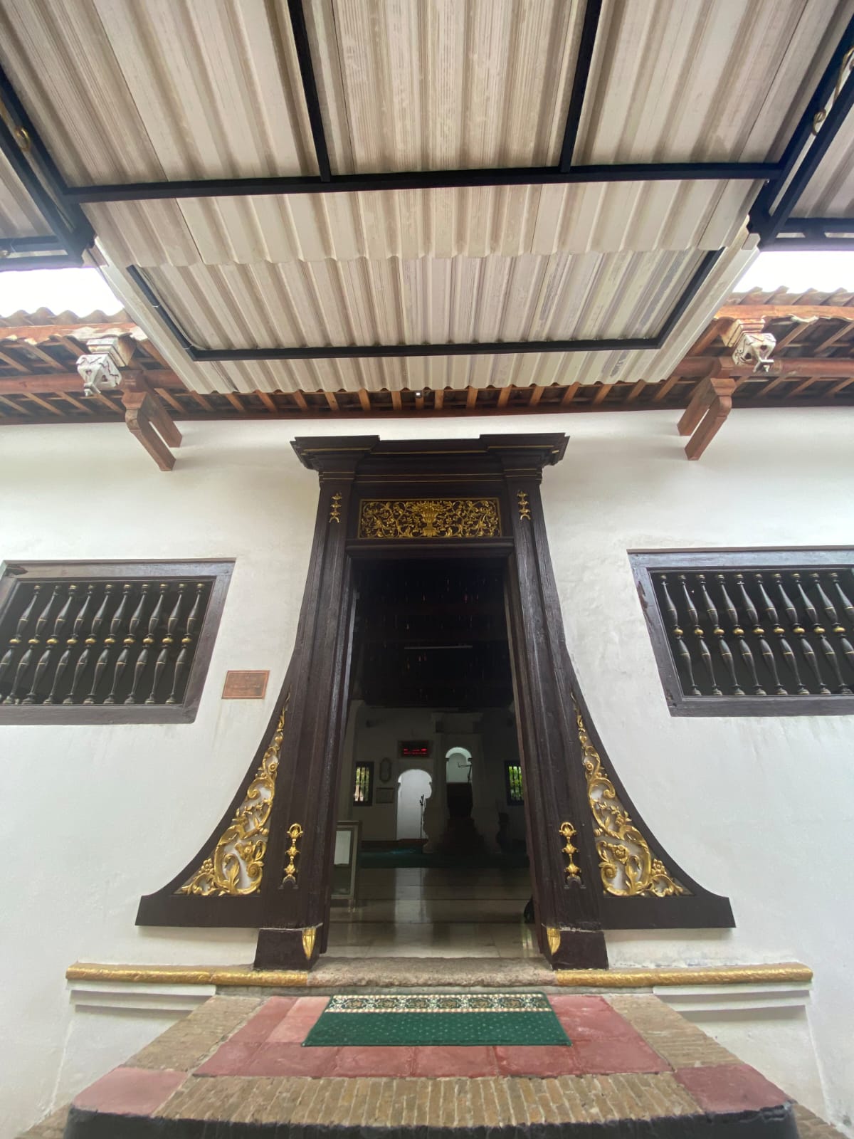 Masjid Angke, Rumah Ibadah Simbol Ragam Budaya