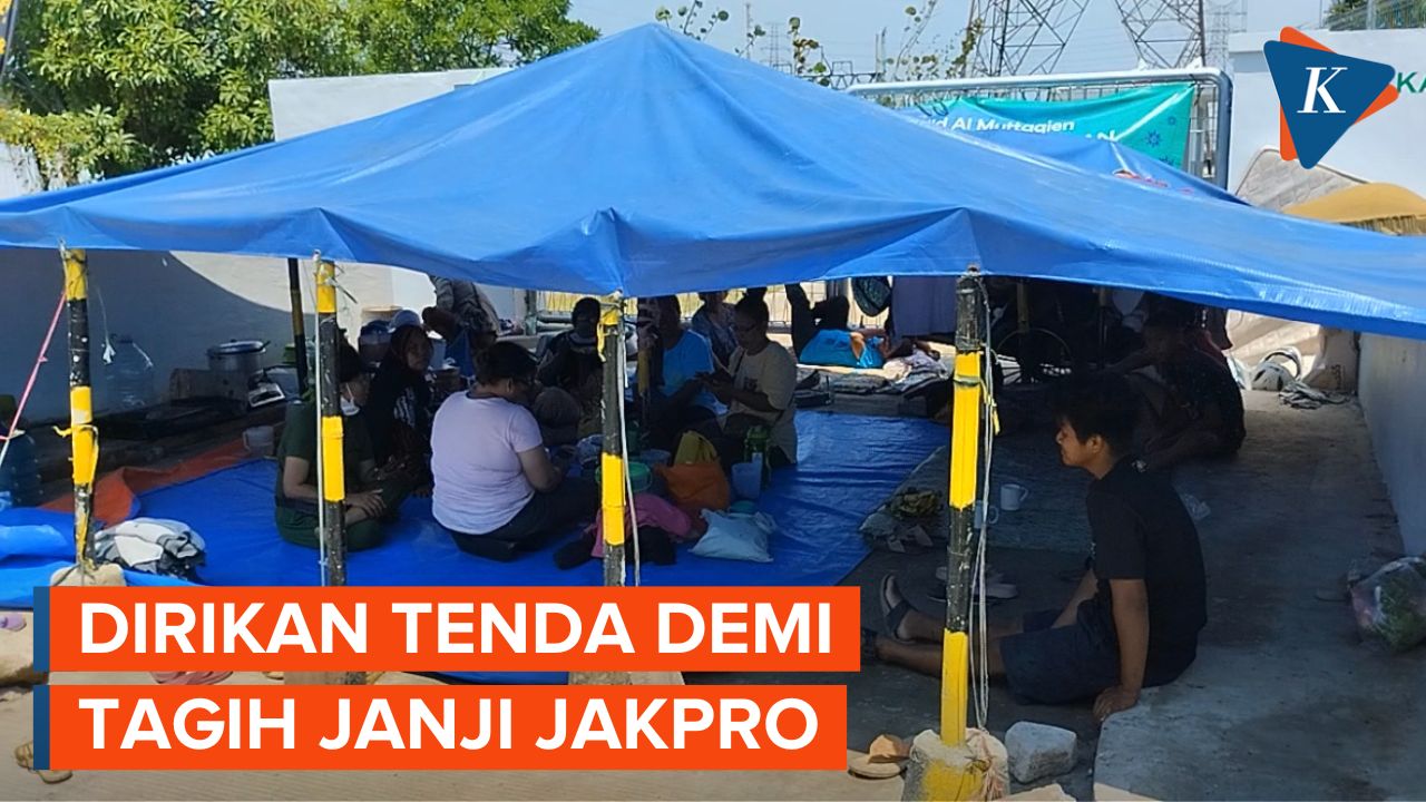 Warga Menginap di Depan Kampung Susun Bayam Tagih Janji Jakpro