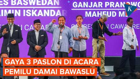 Gaya 'Outfit' Capres-Cawapres di Acara Deklarasi Kampanye Damai