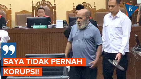 Momen Lukas Enembe Bentak Hakim di Ruang Sidang…