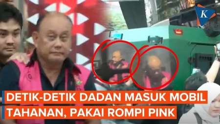 Detik-detik Dadan Hindayana Digiring Ke Mobil Tahanan, Tangan Diborgol Dan Kepala Tertunduk