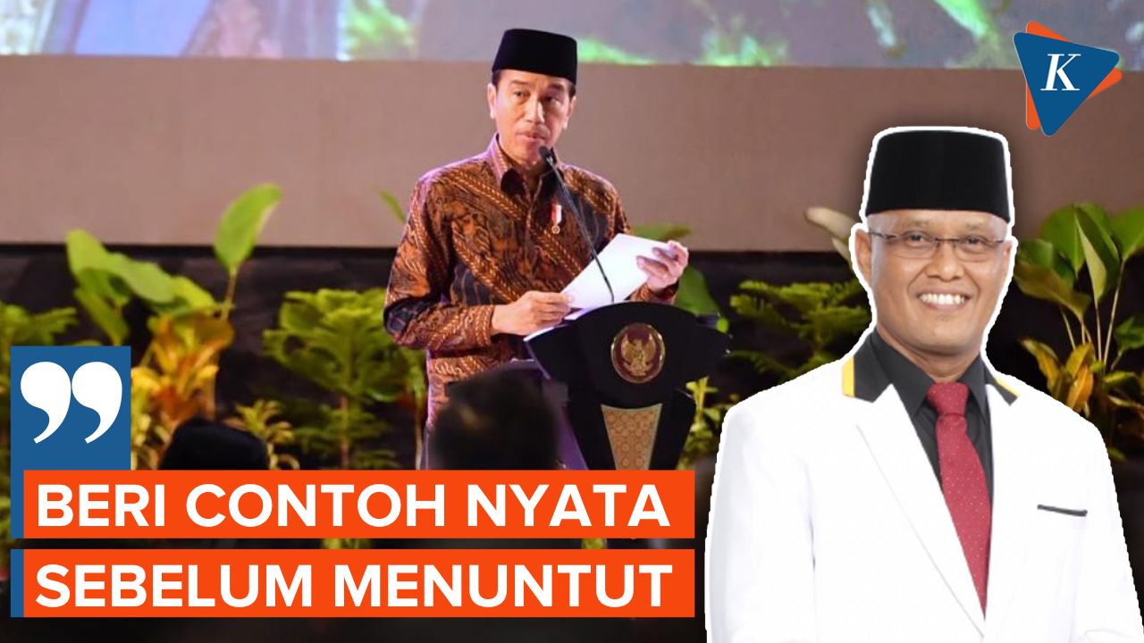 Jokowi Diminta Beri Contoh Nyata Sebelum Tegur Kemenhan Impor Senjata dan Seragam