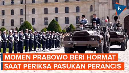 Momen Prabowo Naik Jip Militer dan Beri Hormat Saat Periksa Pasukan Perancis