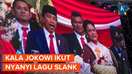 Wajah Santai Jokowi Ikut Nyanyi Lagu “Terlalu Manis” Slank