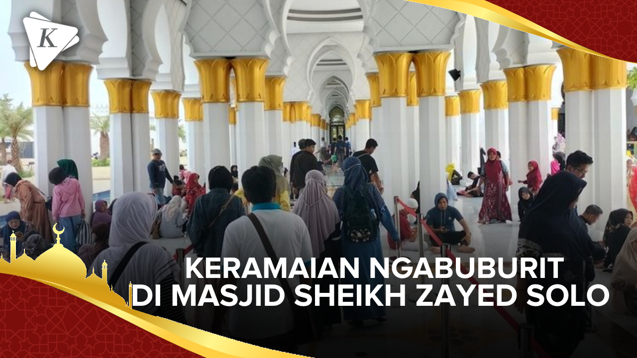 Menghabiskan Waktu Jelang Berbuka di Masjid Sheikh Zayed Solo