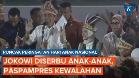 Heboh! Momen Jokowi Diserbu Anak-anak Saat Beri Kuis hingga Paspampres Kewalahan