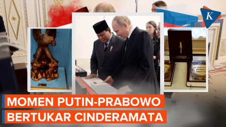Momen Akrab Prabowo dan Putin Tukar Cinderamata, Ada Koin dan Keris