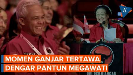 Senyum dan Tawa Ganjar Saat Megawati Berpantun