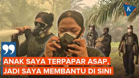 Anaknya "Diteror" Asap, Ibu Ini Terjun Padamkan Karhutla Di Palangkaraya