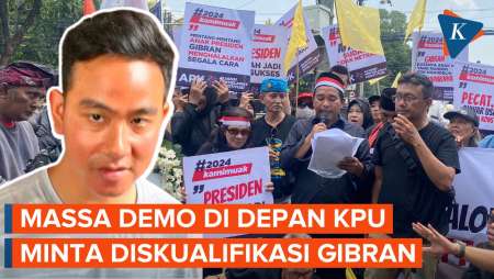 Jelang Penetapan Capres-Cawapres, Massa Gelar Aksi di Depan KPU