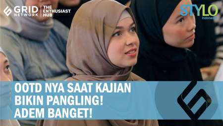 Jauh dari Kesan Seksi, Rebecca Klopper Tampil Santun Berhijab Saat Ikut Kajian